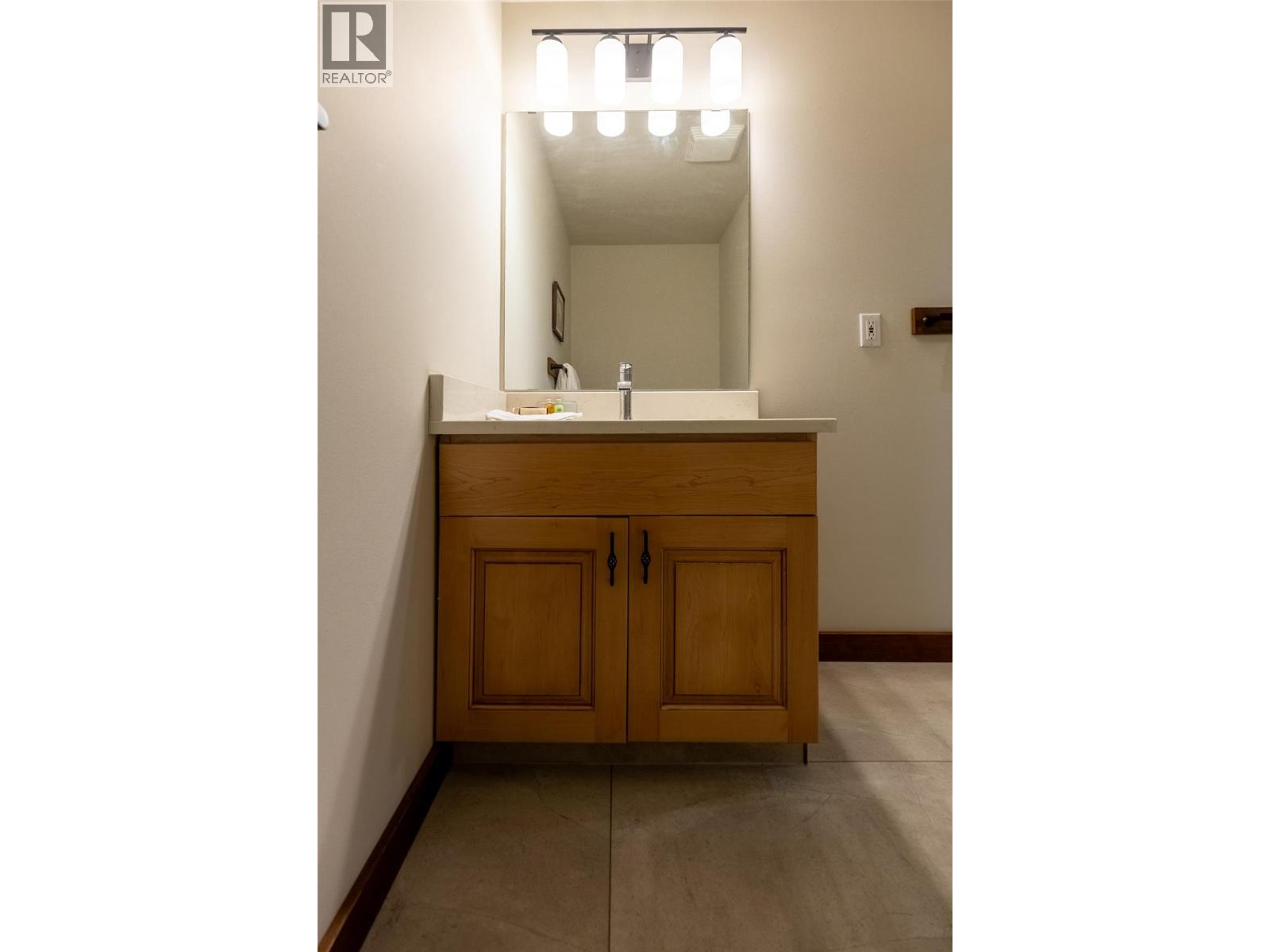 4 4576 Timberline Crescent, Fernie