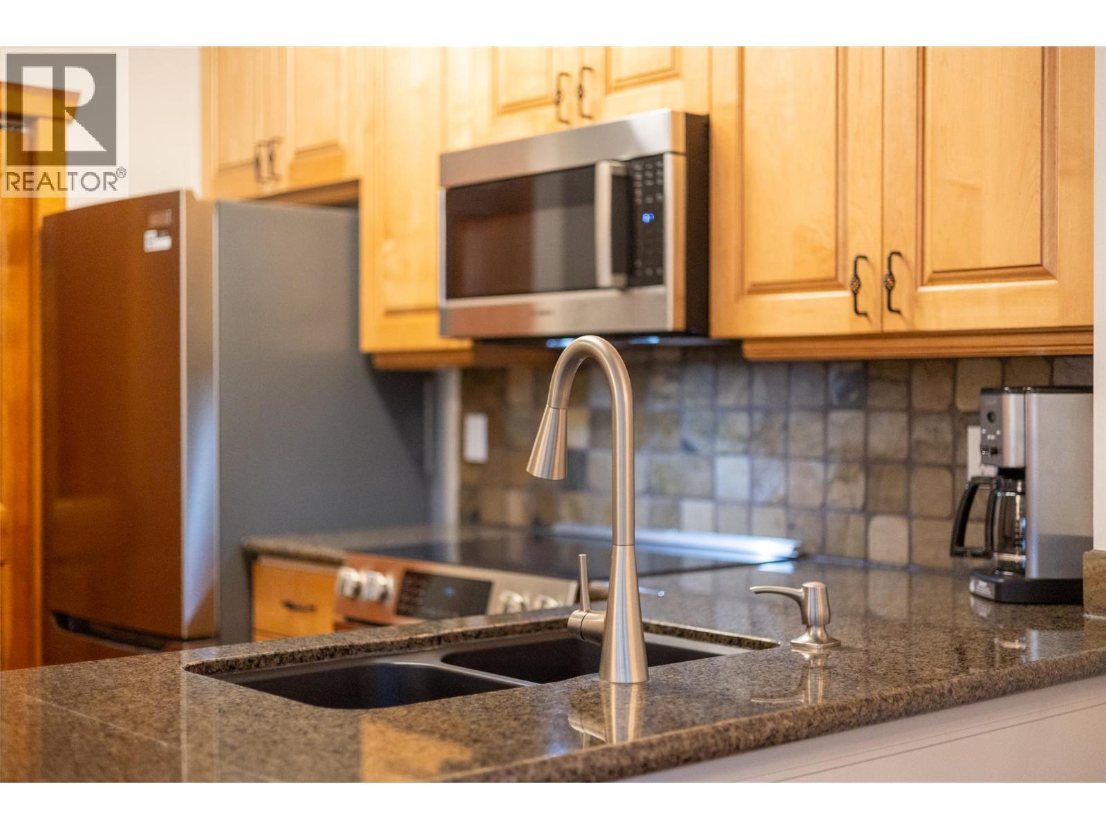 4 4576 Timberline Crescent, Fernie