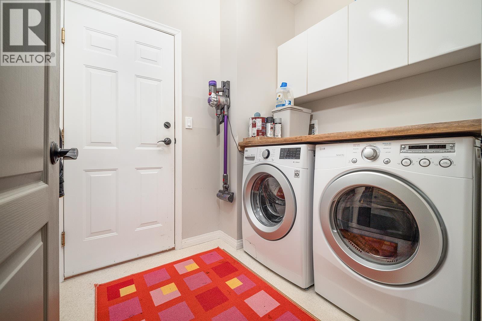 1020 WINDSOR PLACE, Squamish