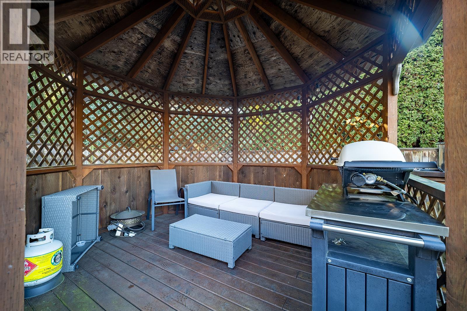 1020 WINDSOR PLACE, Squamish