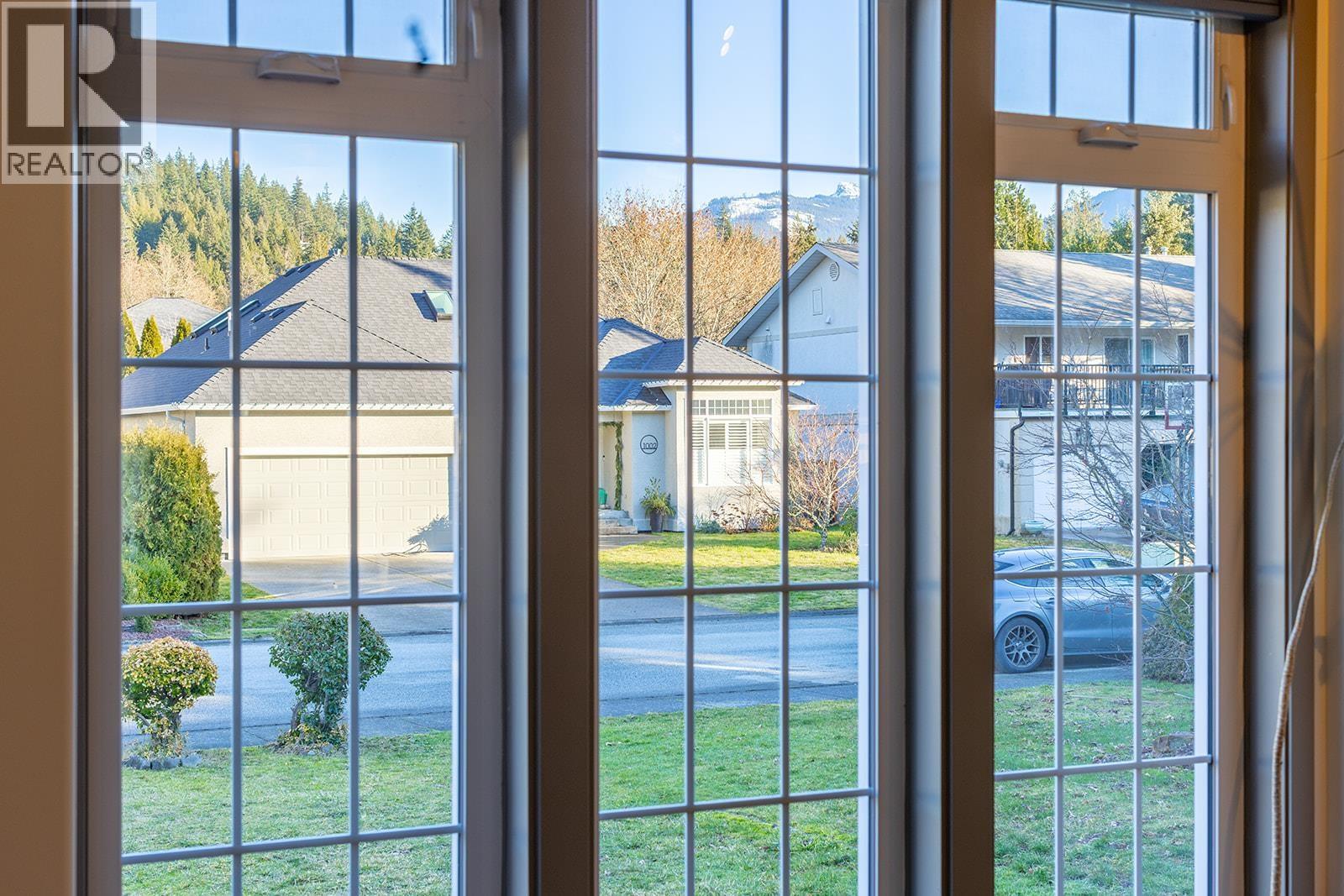 1020 WINDSOR PLACE, Squamish