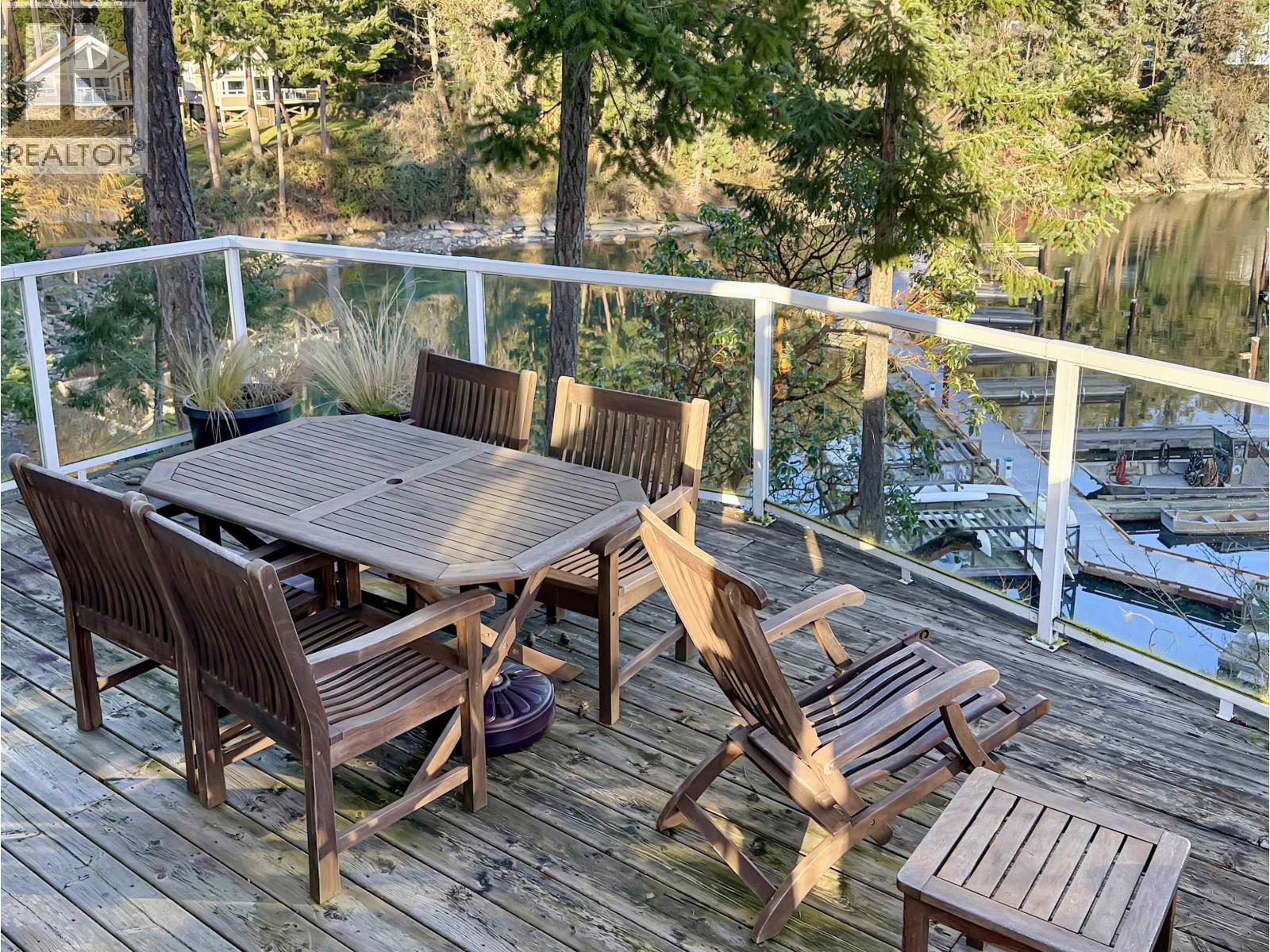 13D 2315 MACKINNON ROAD, Pender Island