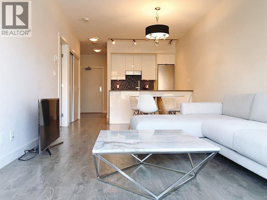 301 2788 PRINCE EDWARD STREET