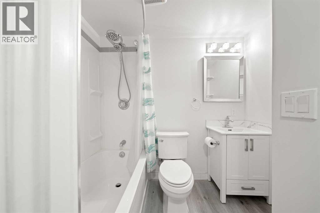 
          115 Mahogany Way Southeast
            <br/>
            <span>Calgary</span>
            , 
            <span>AB</span>
             <span>T3M1N5</span>
         - Photo 32