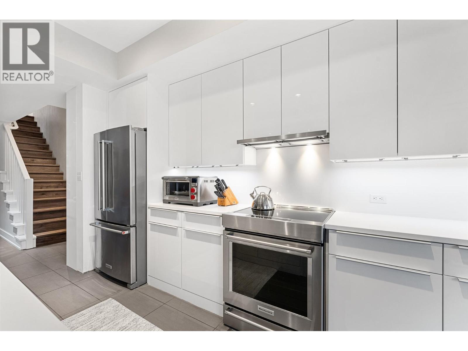 523 3880 Truswell Road, Kelowna