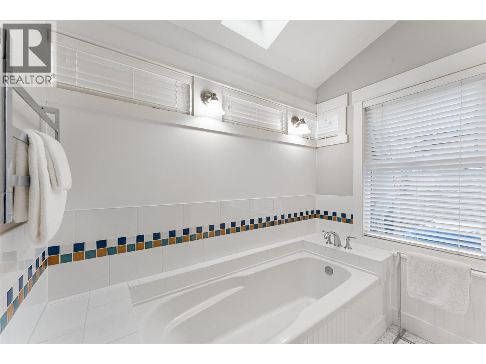 523 3880 Truswell Road, Kelowna