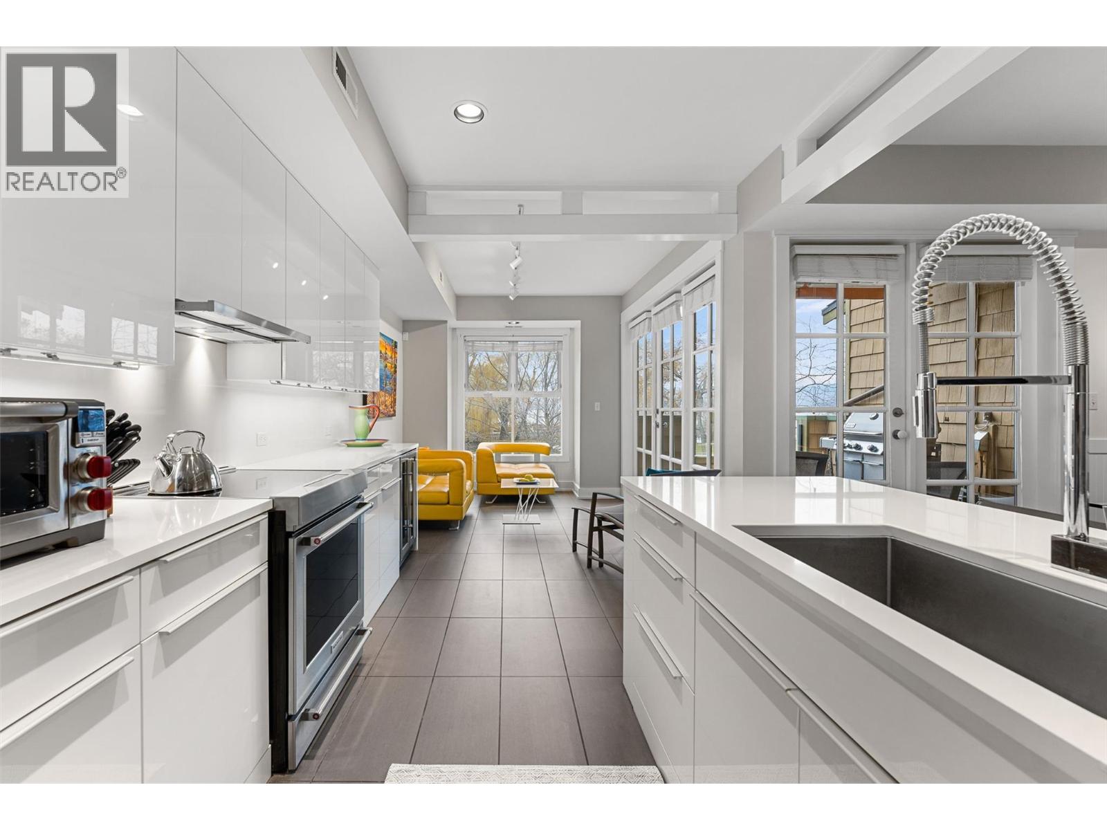 523 3880 Truswell Road, Kelowna