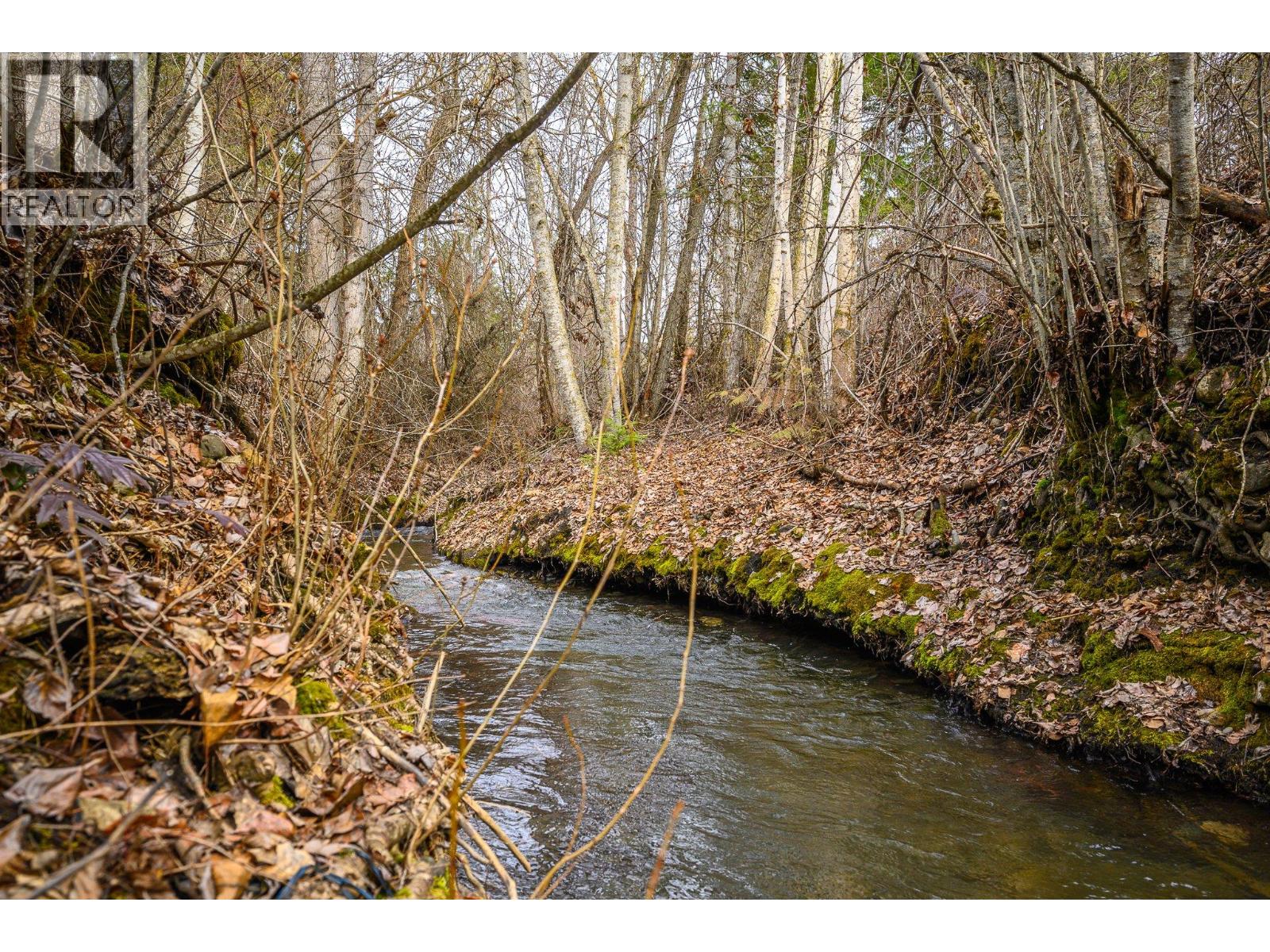  487 Mabel Lake Road, Lumby