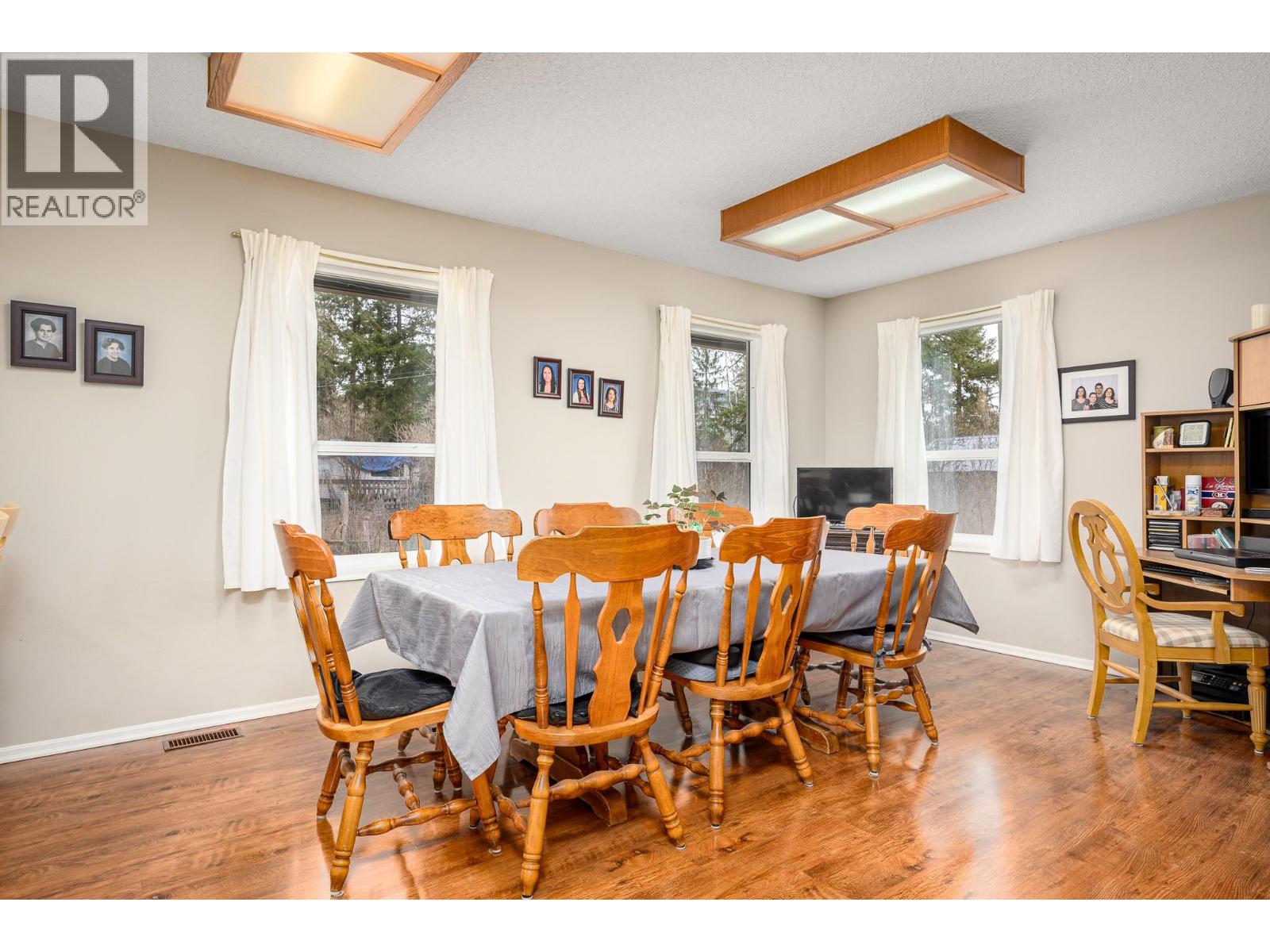  487 Mabel Lake Road, Lumby