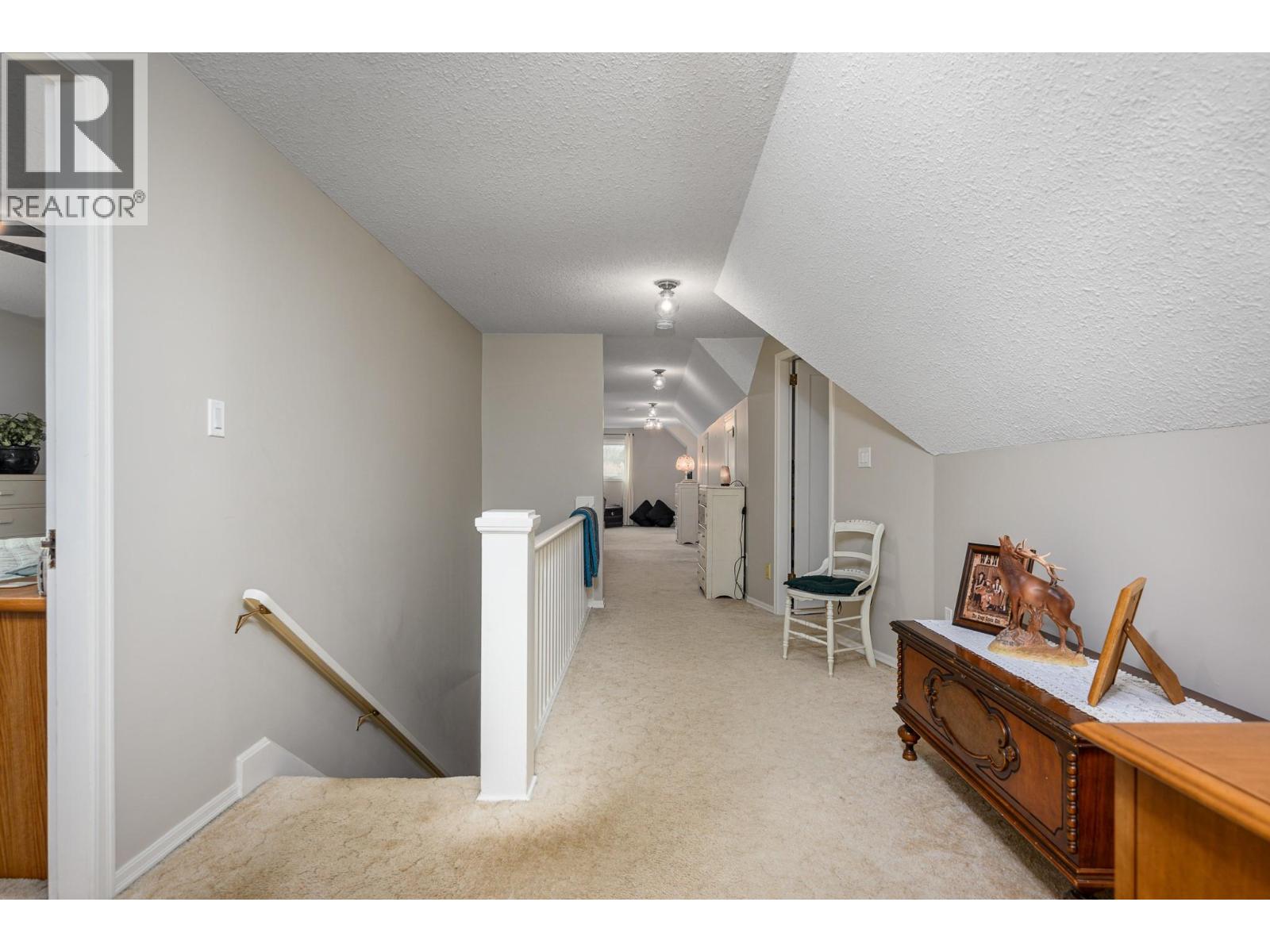  487 Mabel Lake Road, Lumby