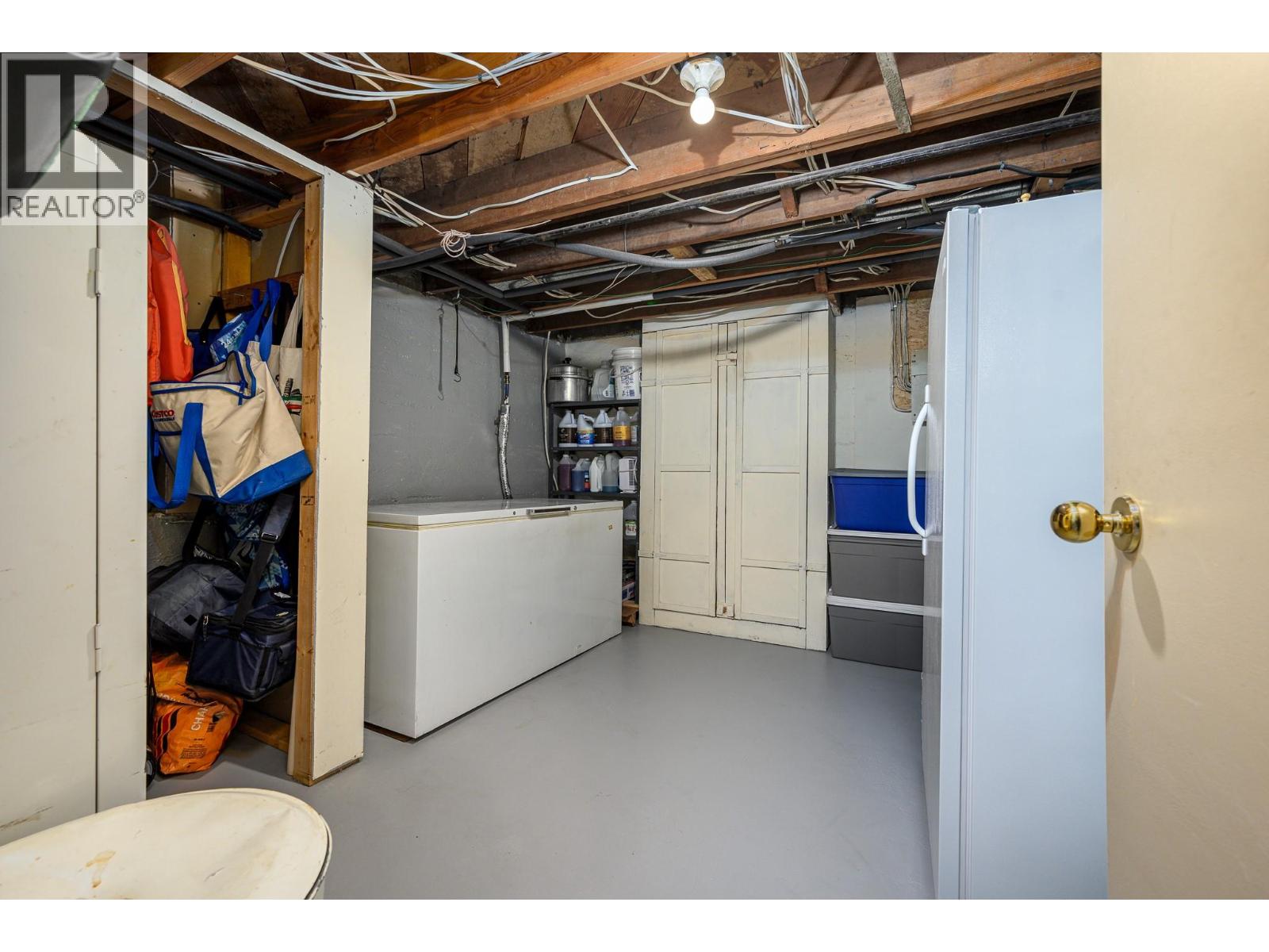  487 Mabel Lake Road, Lumby