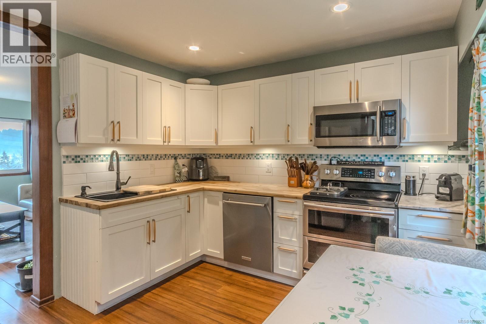 1959 CINNABAR DR - 6