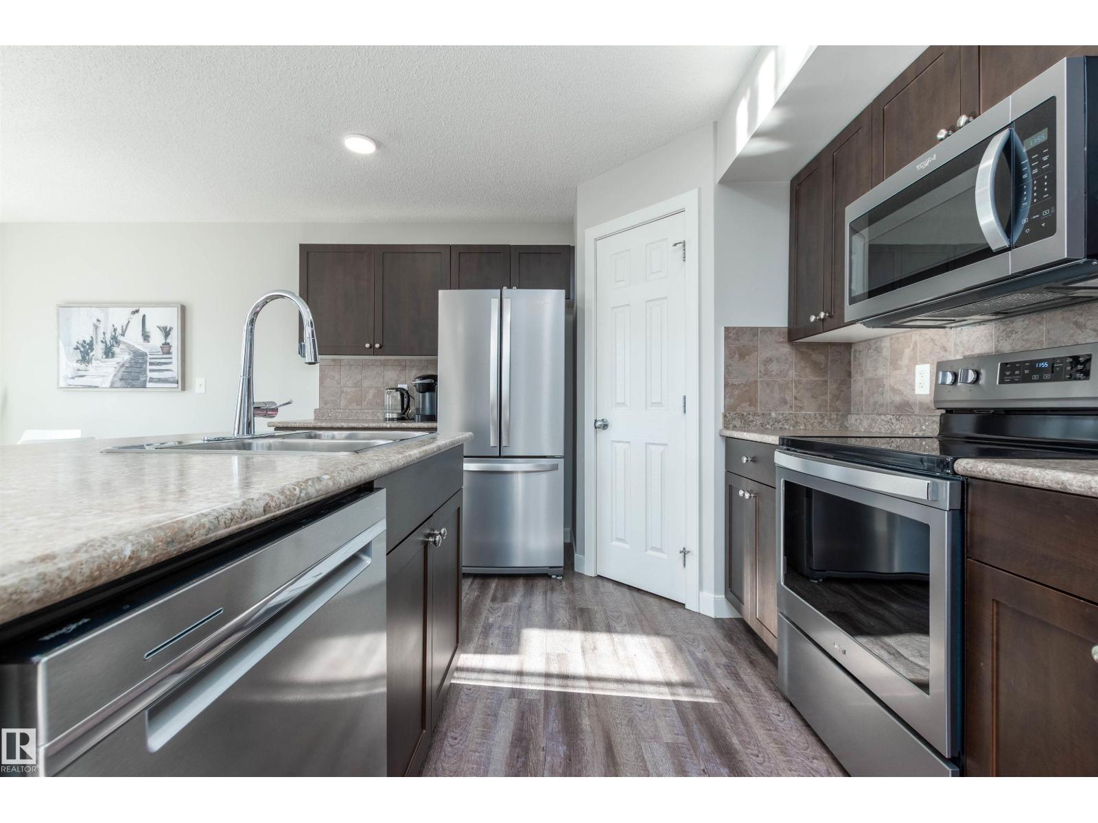 6111 Sunbrook LD, Sherwood Park