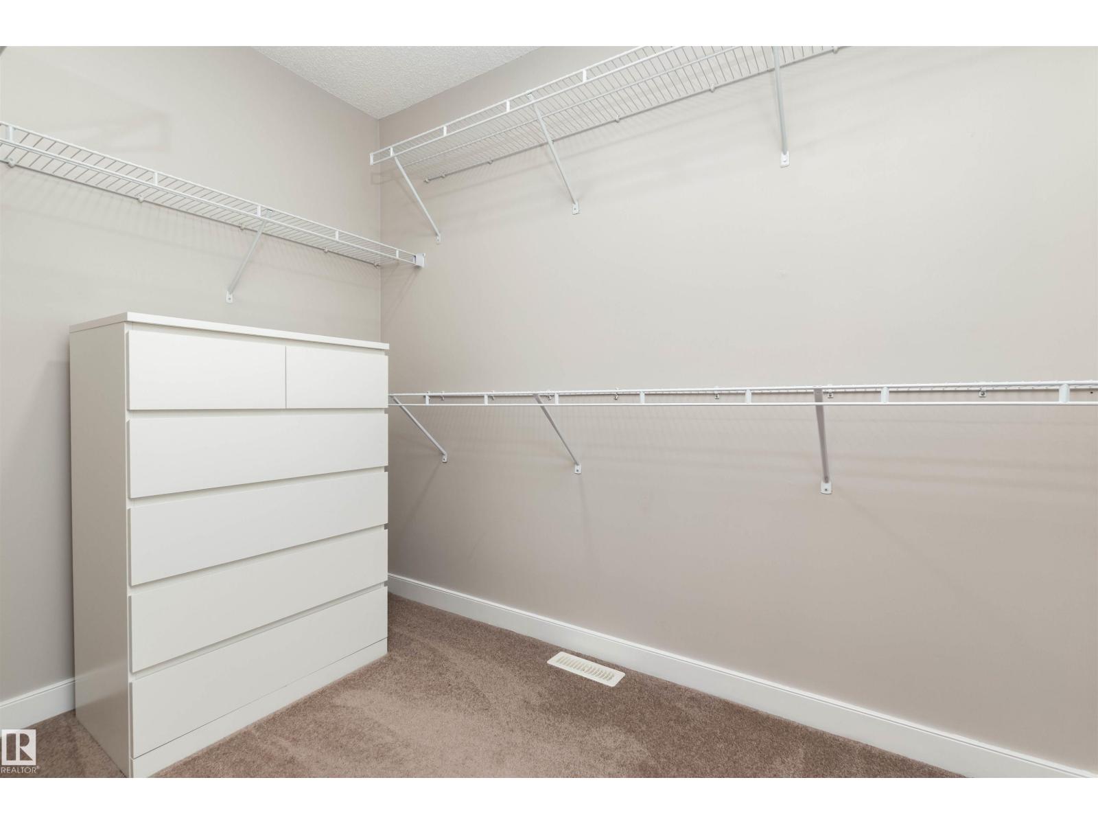 6111 Sunbrook LD, Sherwood Park