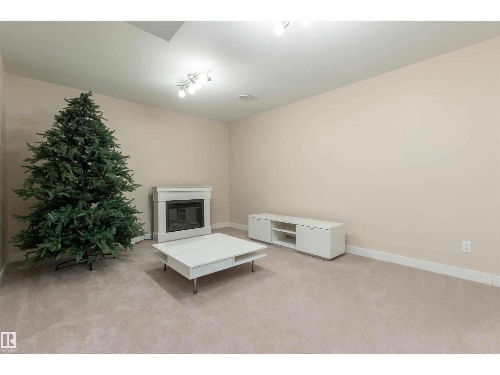 6111 Sunbrook LD, Sherwood Park