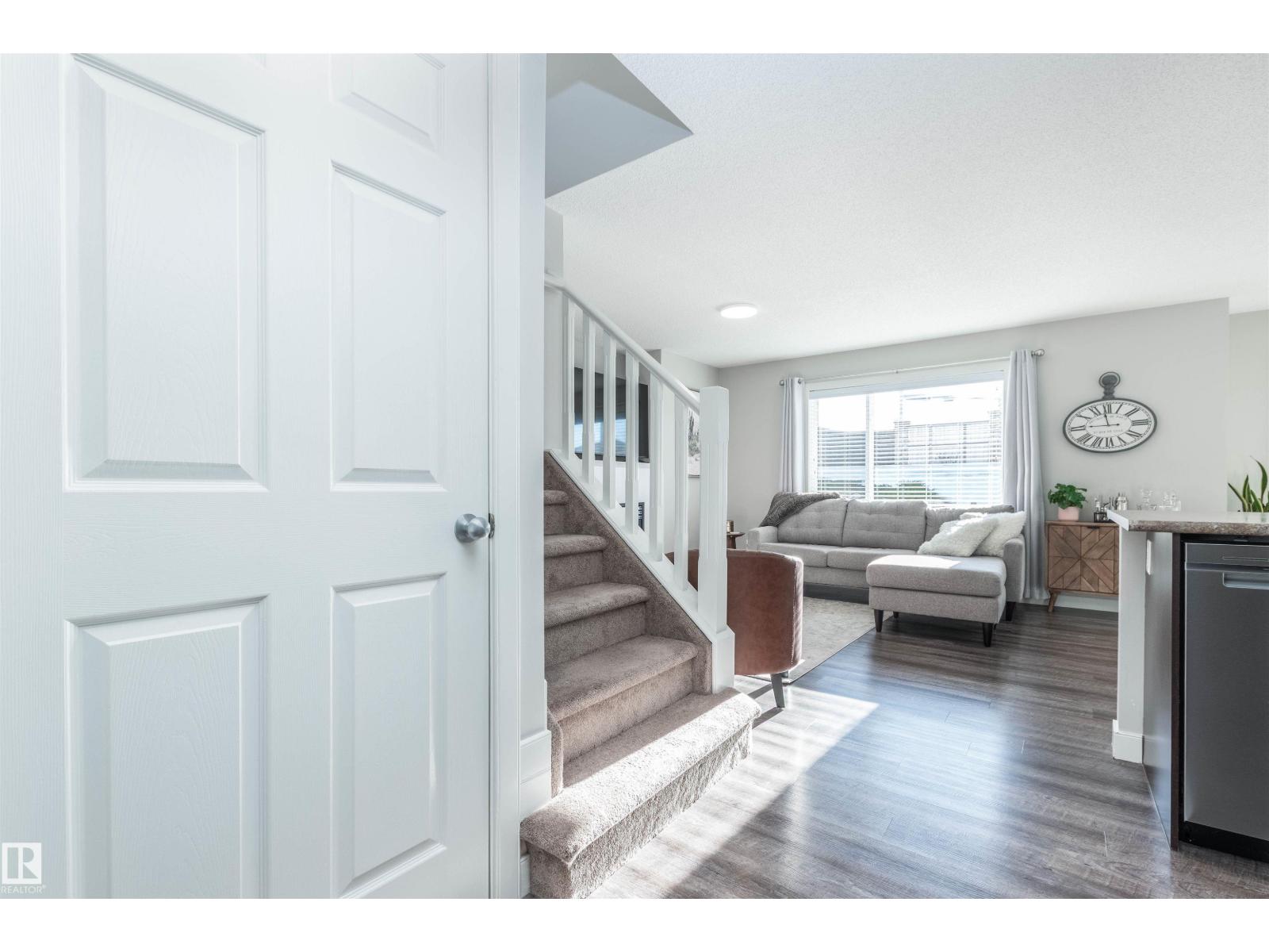 6111 Sunbrook LD, Sherwood Park