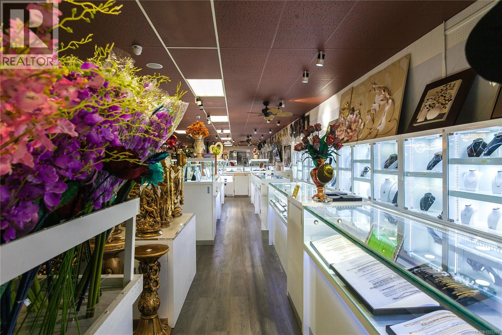 285 5th St, Courtenay