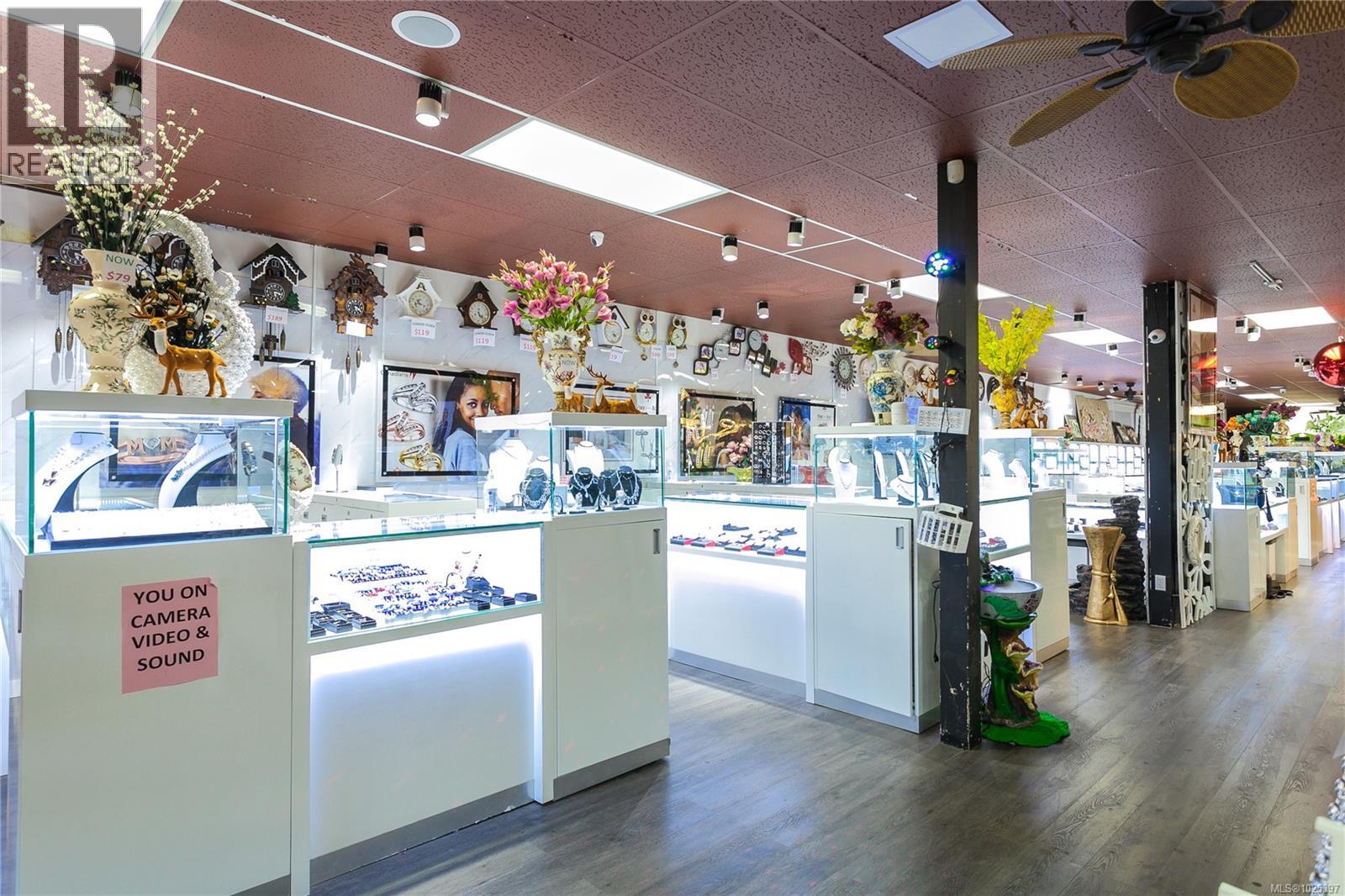 285 5th St, Courtenay