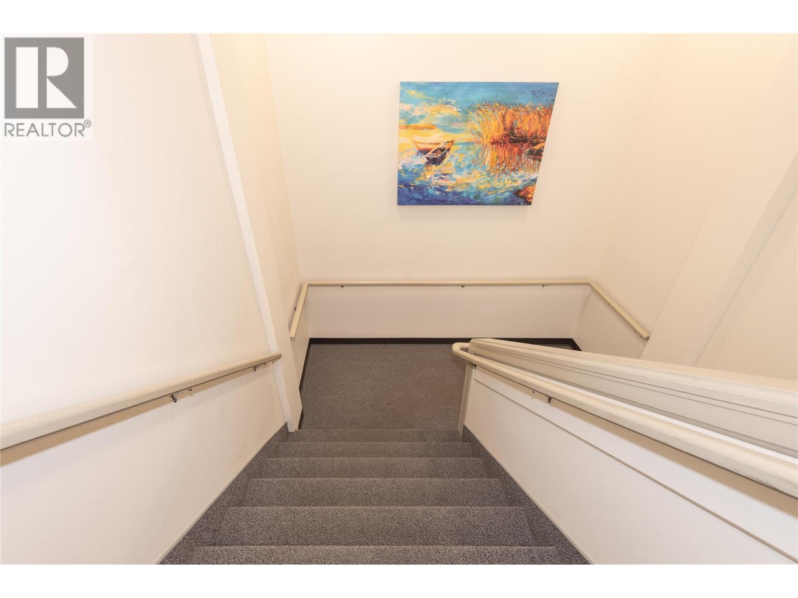 202 231 Trans Canada Highway Northeast, Salmon Arm