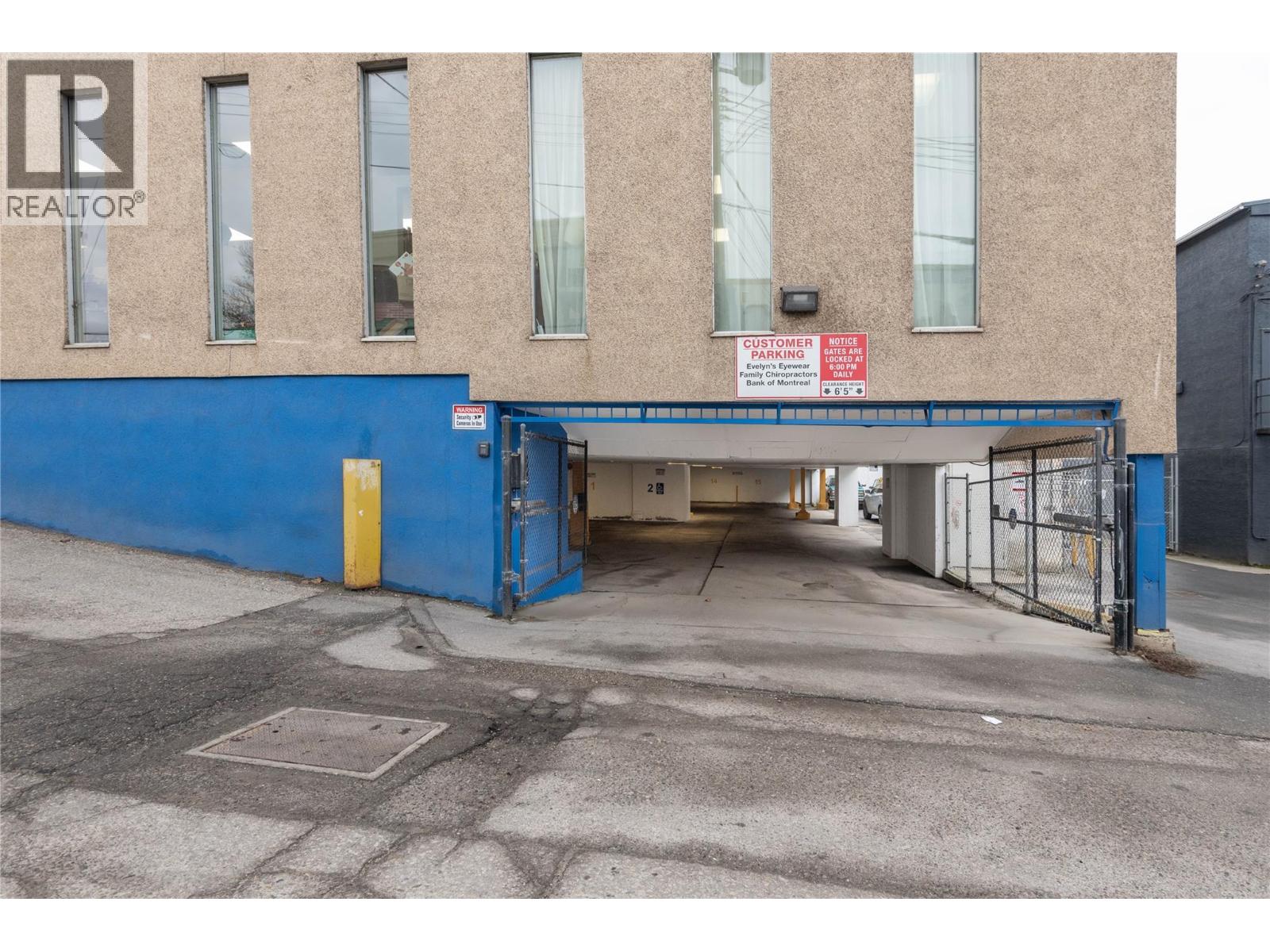 202 231 Trans Canada Highway Northeast, Salmon Arm