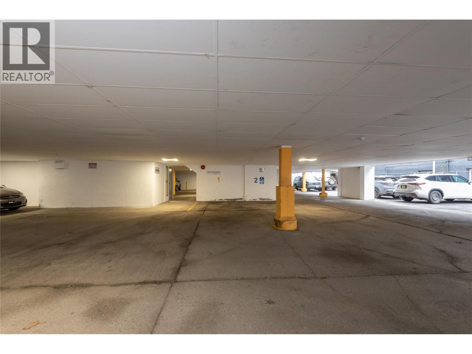 202 231 Trans Canada Highway Northeast, Salmon Arm