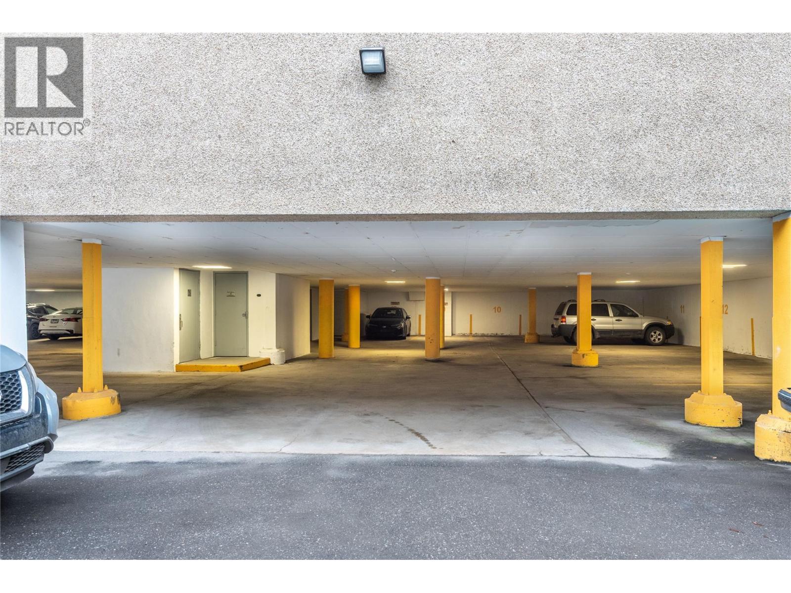 202 231 Trans Canada Highway Northeast, Salmon Arm