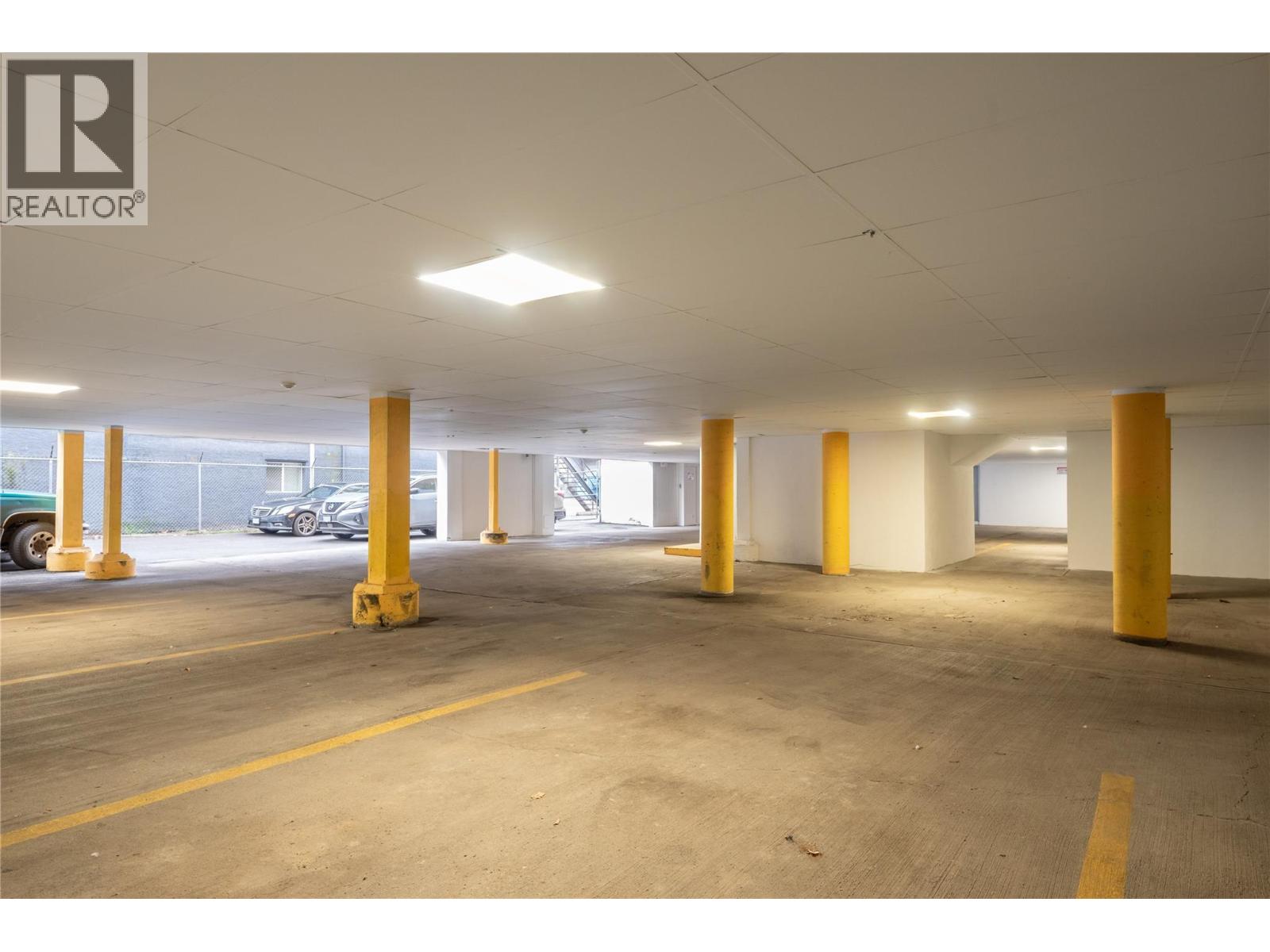 202 231 Trans Canada Highway Northeast, Salmon Arm