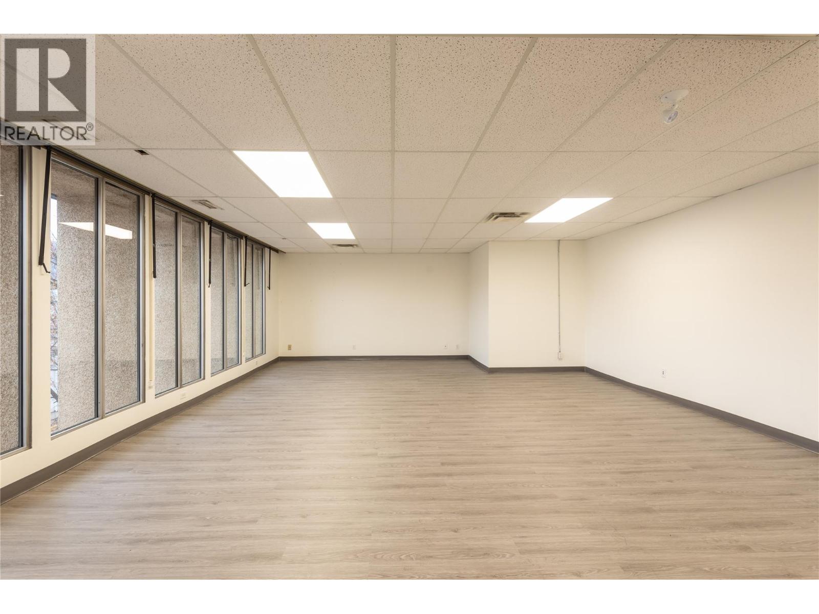 202 231 Trans Canada Highway Northeast, Salmon Arm