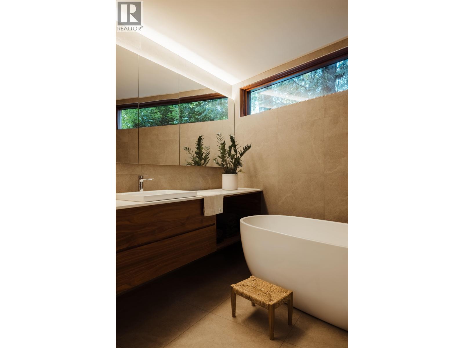 6510 MADRONA CRESCENT, West Vancouver