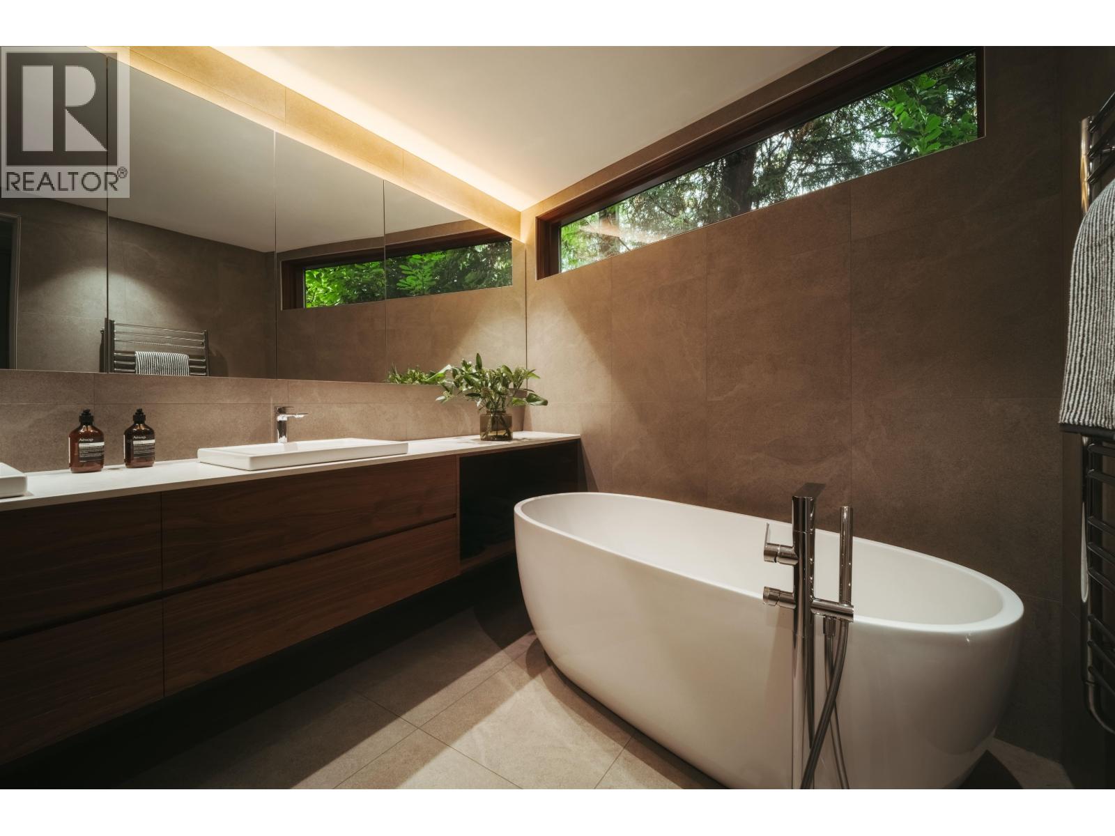 6510 MADRONA CRESCENT, West Vancouver