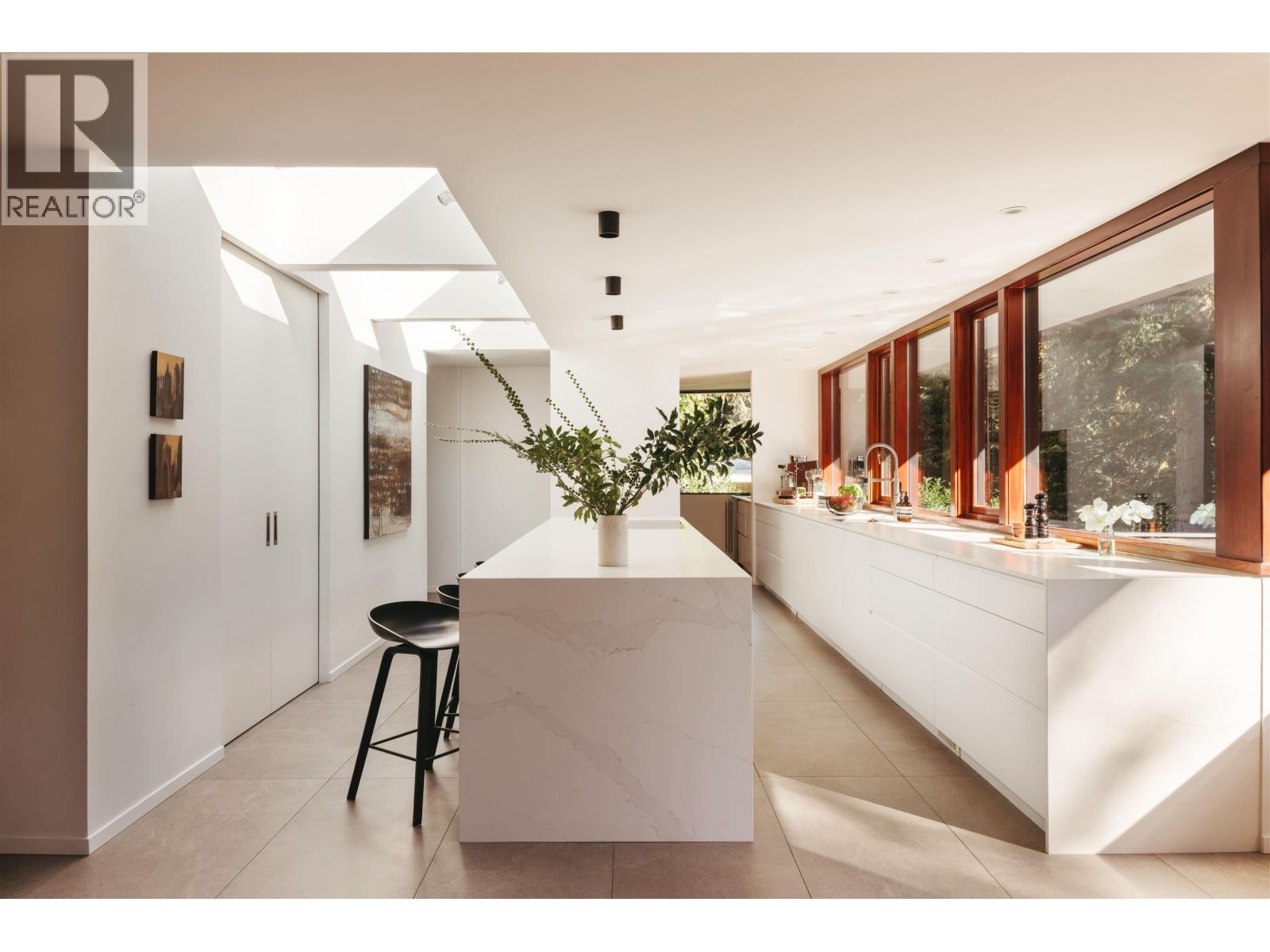 6510 MADRONA CRESCENT, West Vancouver