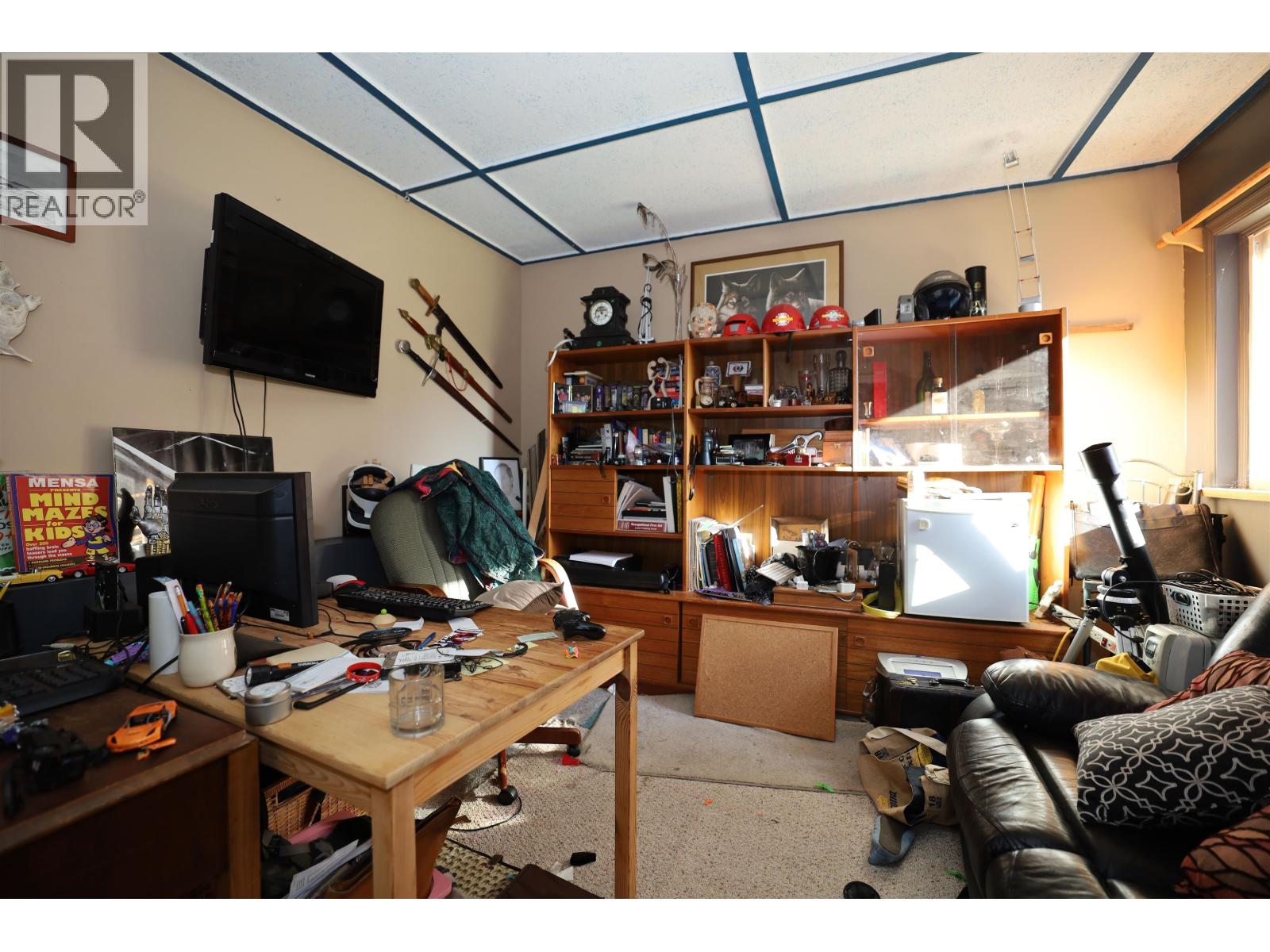 177 PRATT ROAD, Gibsons