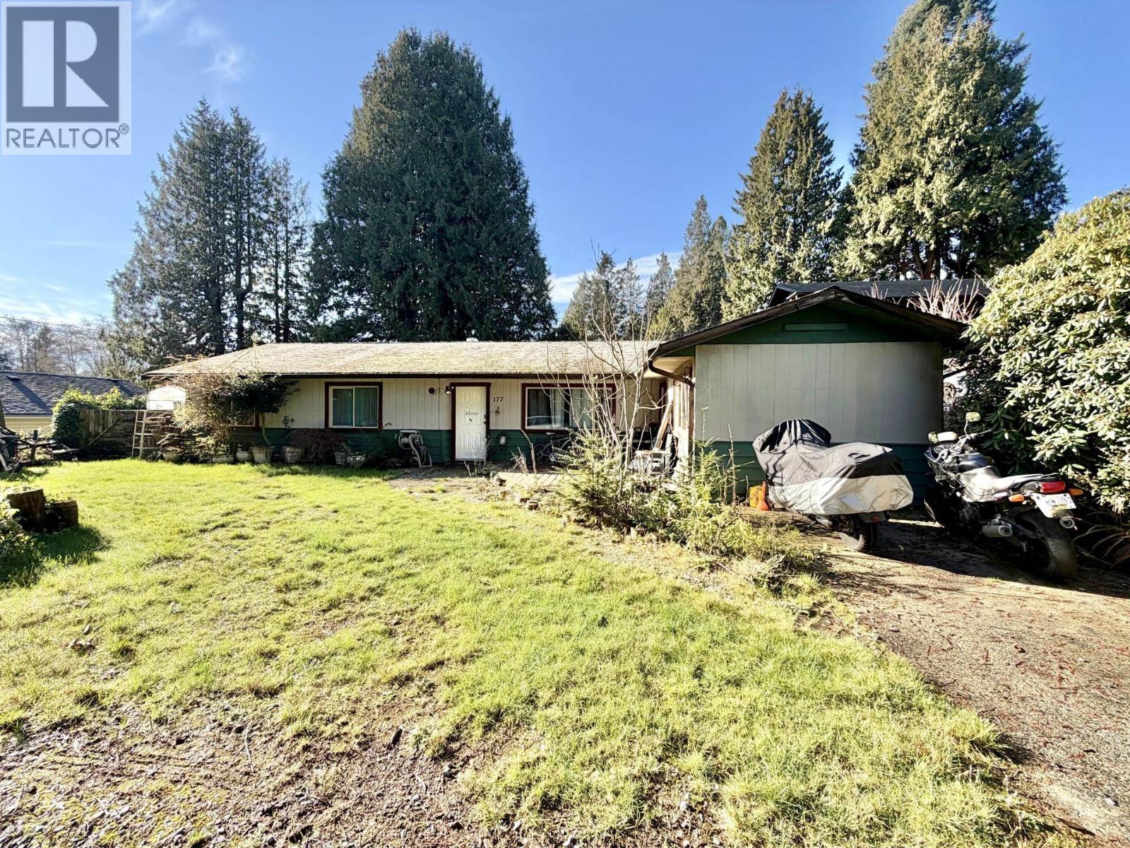 177 PRATT ROAD, Gibsons