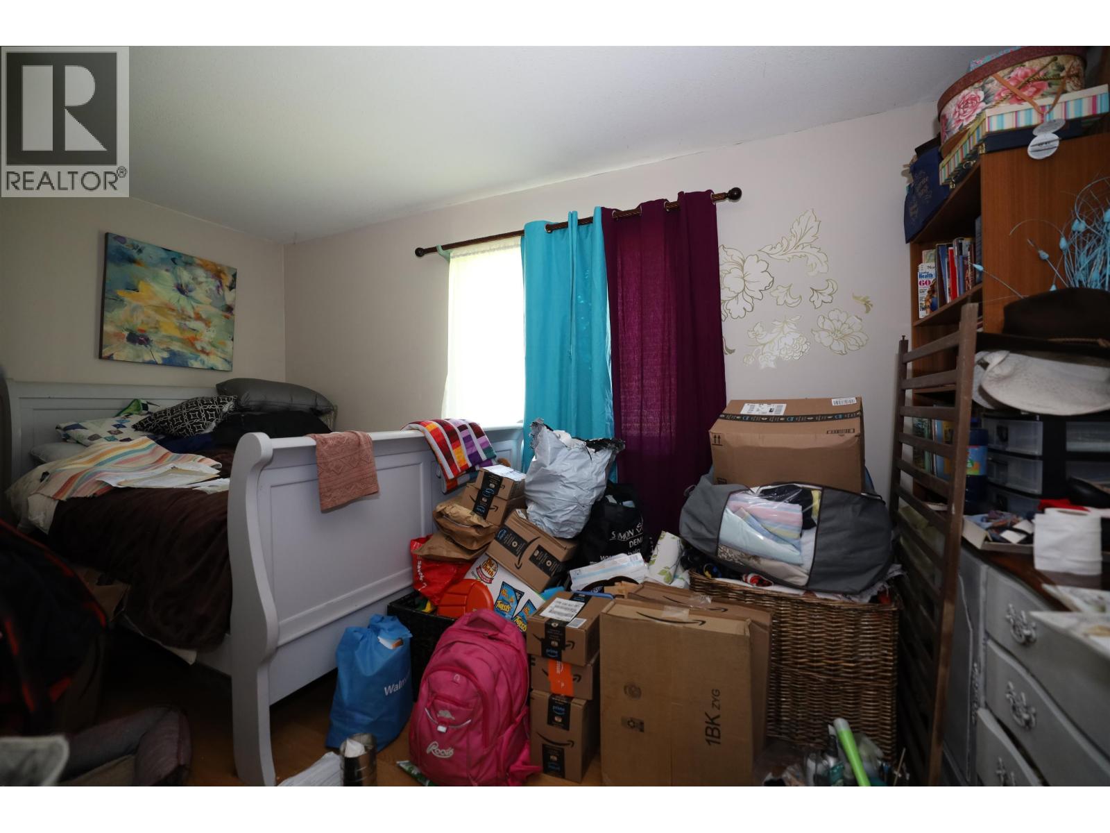 177 PRATT ROAD, Gibsons