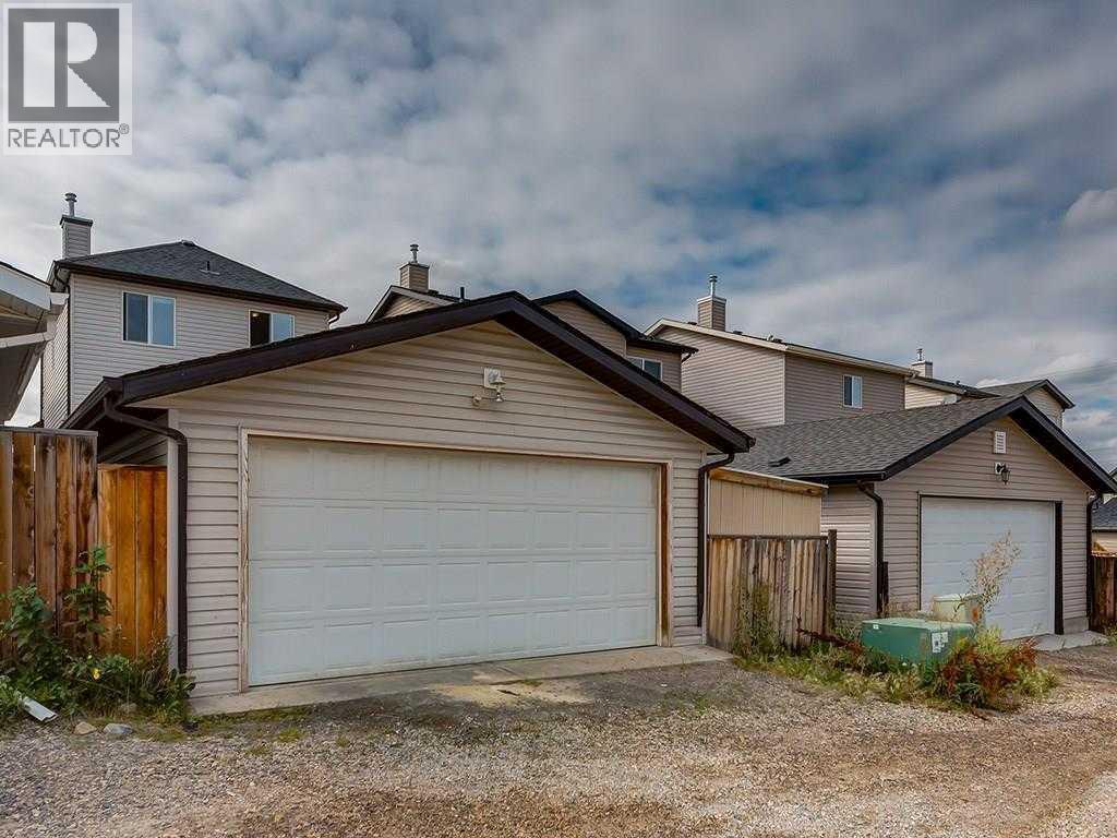 Single Family House for Sale in  Bridlecrest Gardens SW Bridlewood Calgary 