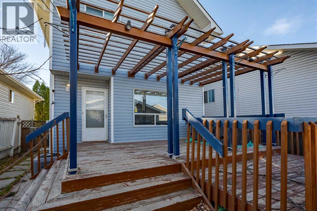 Single Family House for Sale in  Martinridge Crescent NE Martindale Calgary 