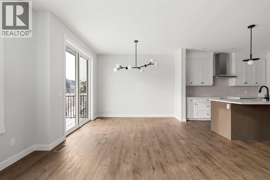 Single Family House for Sale in  Silver Spruce Grove SW Silverado Calgary 