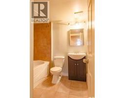 101 525 X Avenue S, Saskatoon, SK S7M4P8 Photo 9