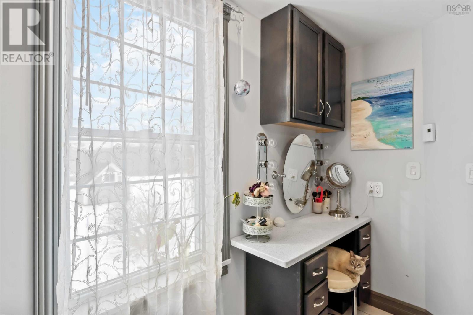 Property 19 of 49 of 432 Riverdale Road