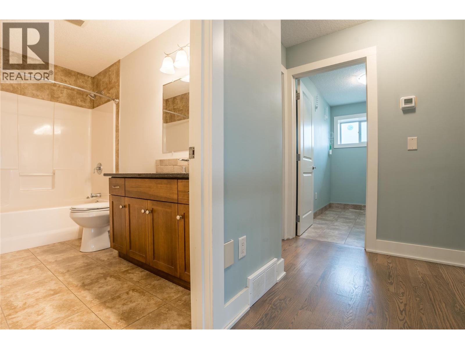 10605 CEDAR Avenue Unit# 15, Summerland