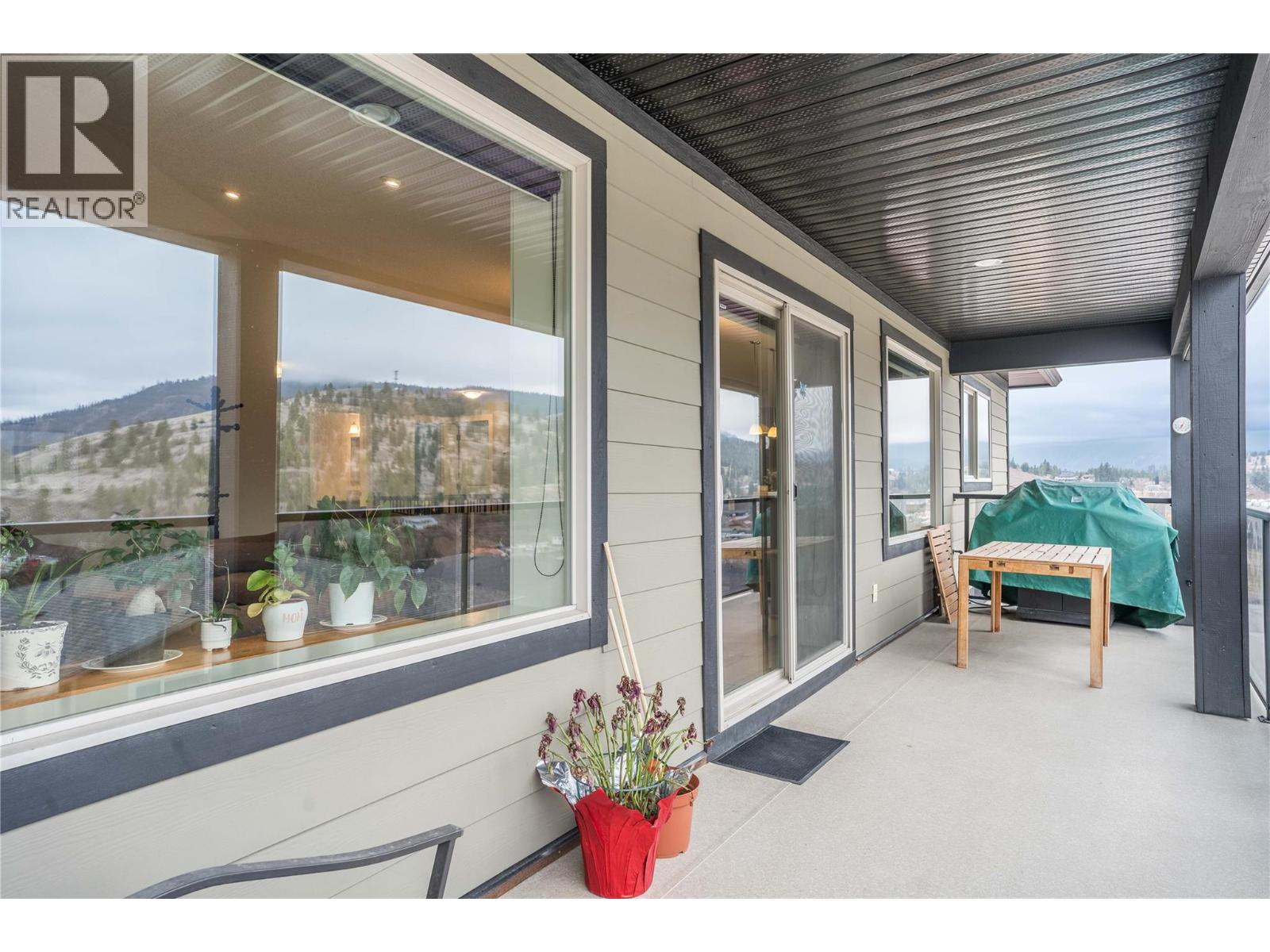 10605 CEDAR Avenue Unit# 15, Summerland