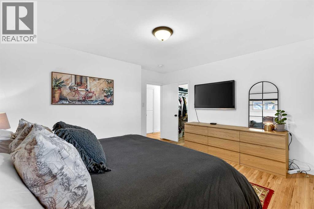 Single Family House Bungalow for Sale in   Street SW Richmond Calgary 