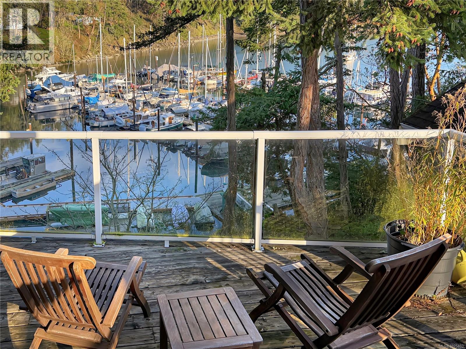 13D 2315 Mackinnon Rd, Pender Island