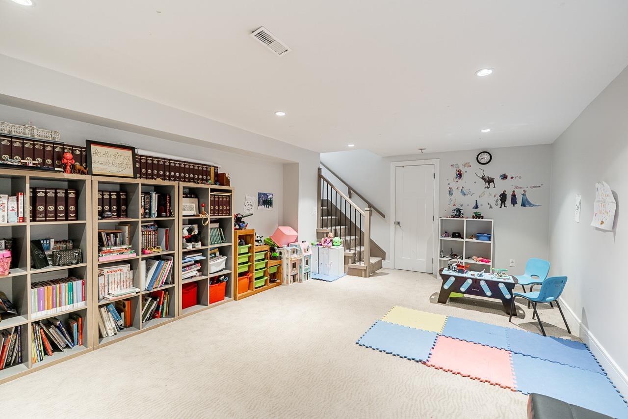 2673 128 STREET, Surrey