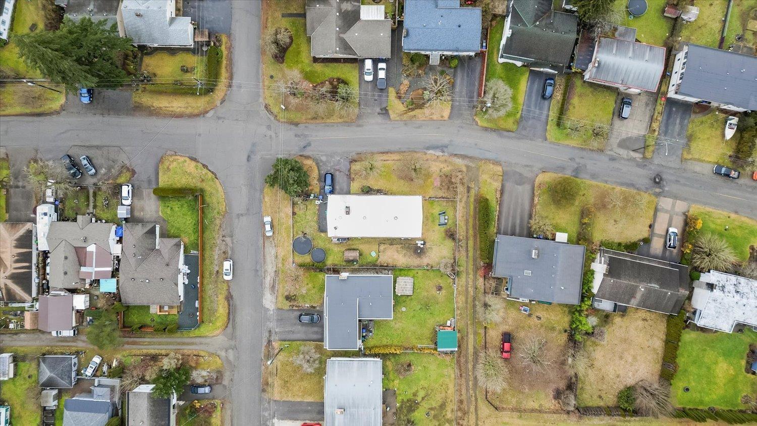 385 3RD AVENUE, Hope, Hope