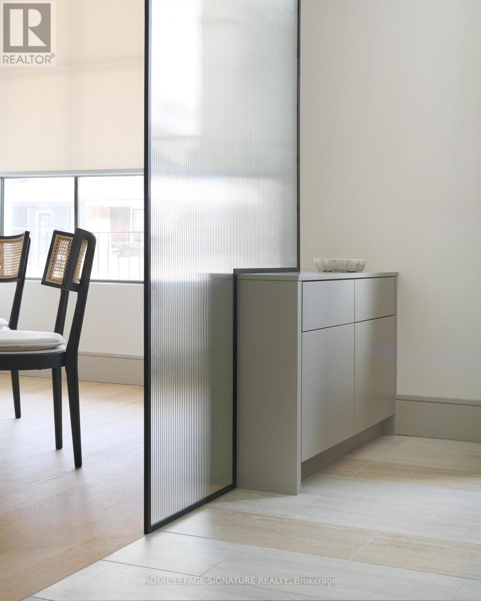 MAIN - 82 GOUGH AVENUE - Photo 3 of 39, Toronto (Playter Estates-Danforth), Ontario