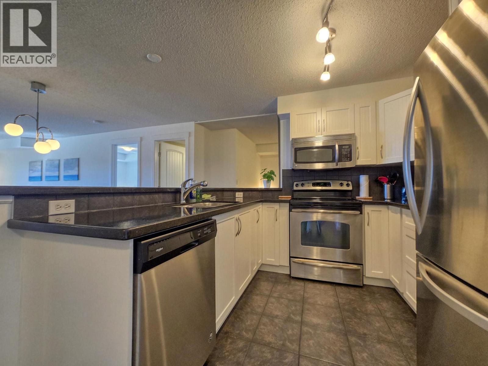 205 Third Avenue Unit# 1306, Invermere