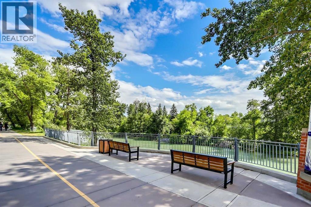 Single Family House for Sale in    Avenue SW Mission Calgary 