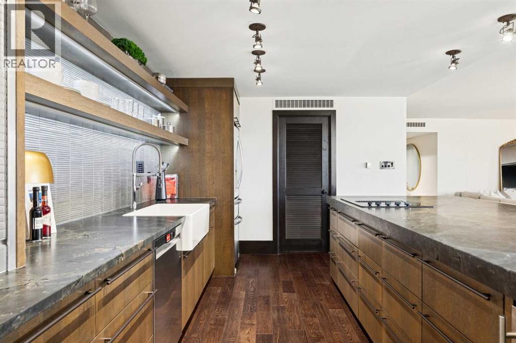 Single Family House for Sale in    Avenue SW Mission Calgary 