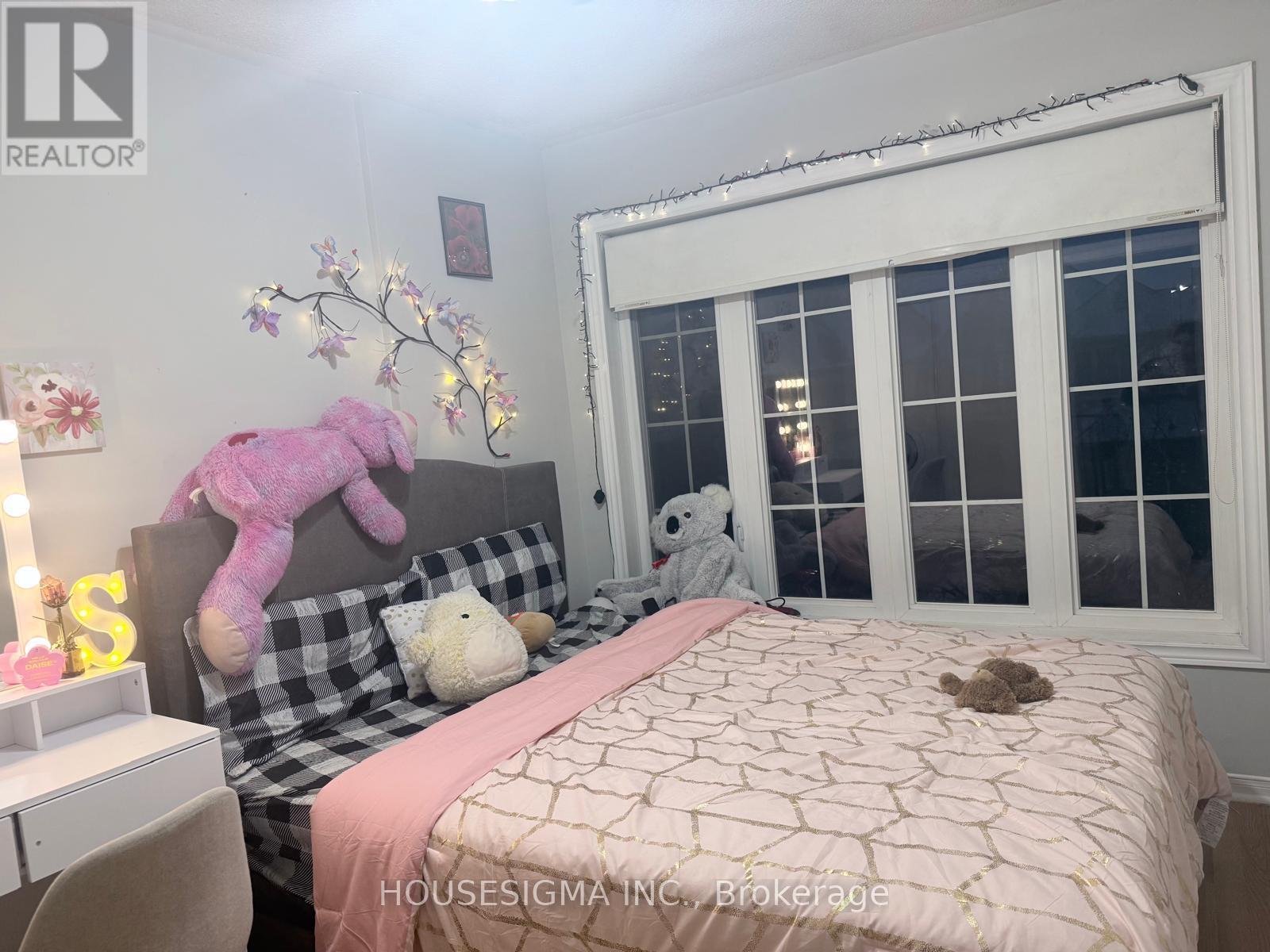 3 SINCLAIR COURT - 20